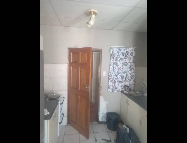 1 BEDROOM PROPERTY TO RENT IN AUCKLAND PARK